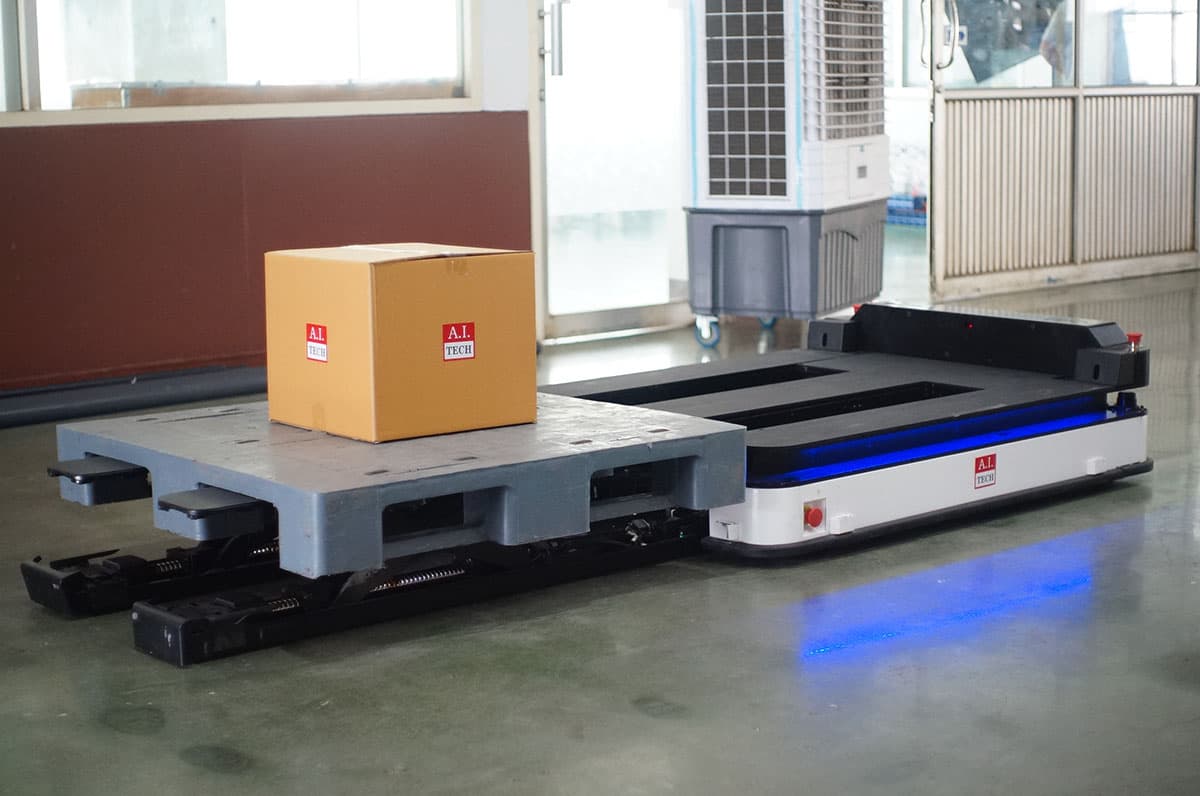  Autonomaous Pallet Handling Robots