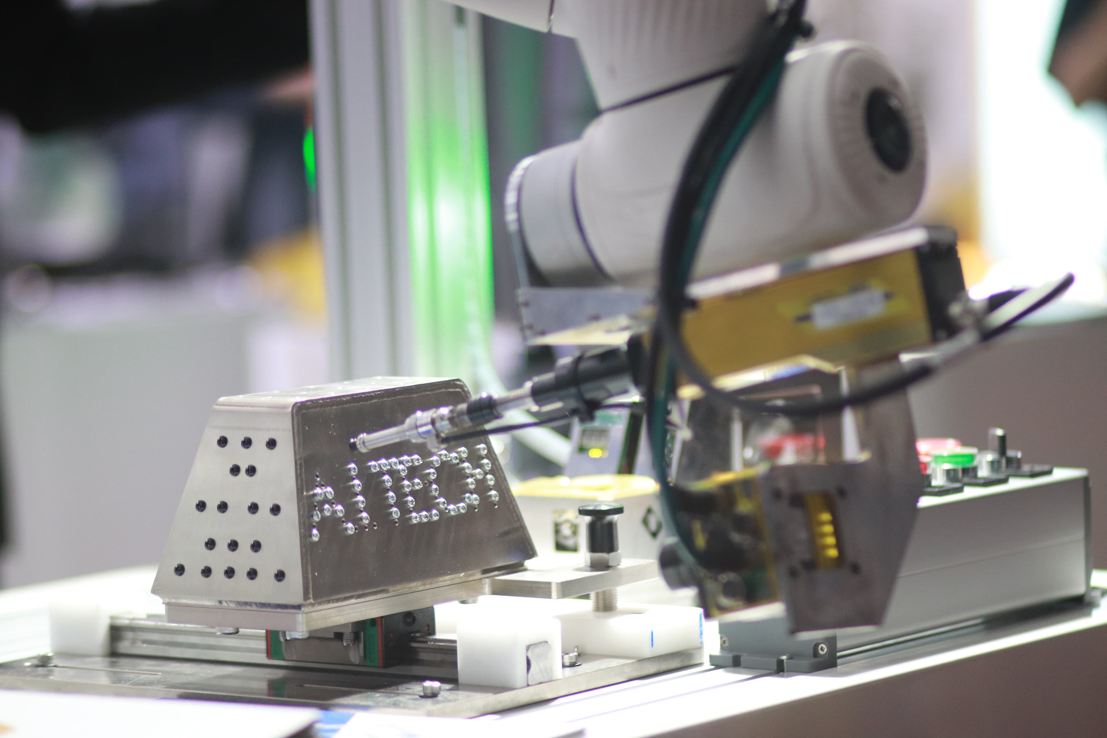 Robot Tightening