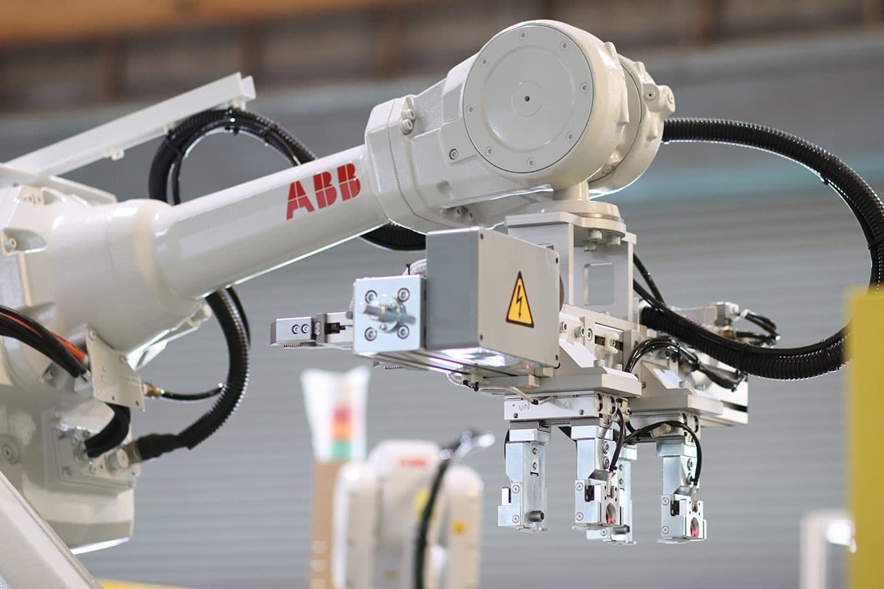 WELDING MACHINE