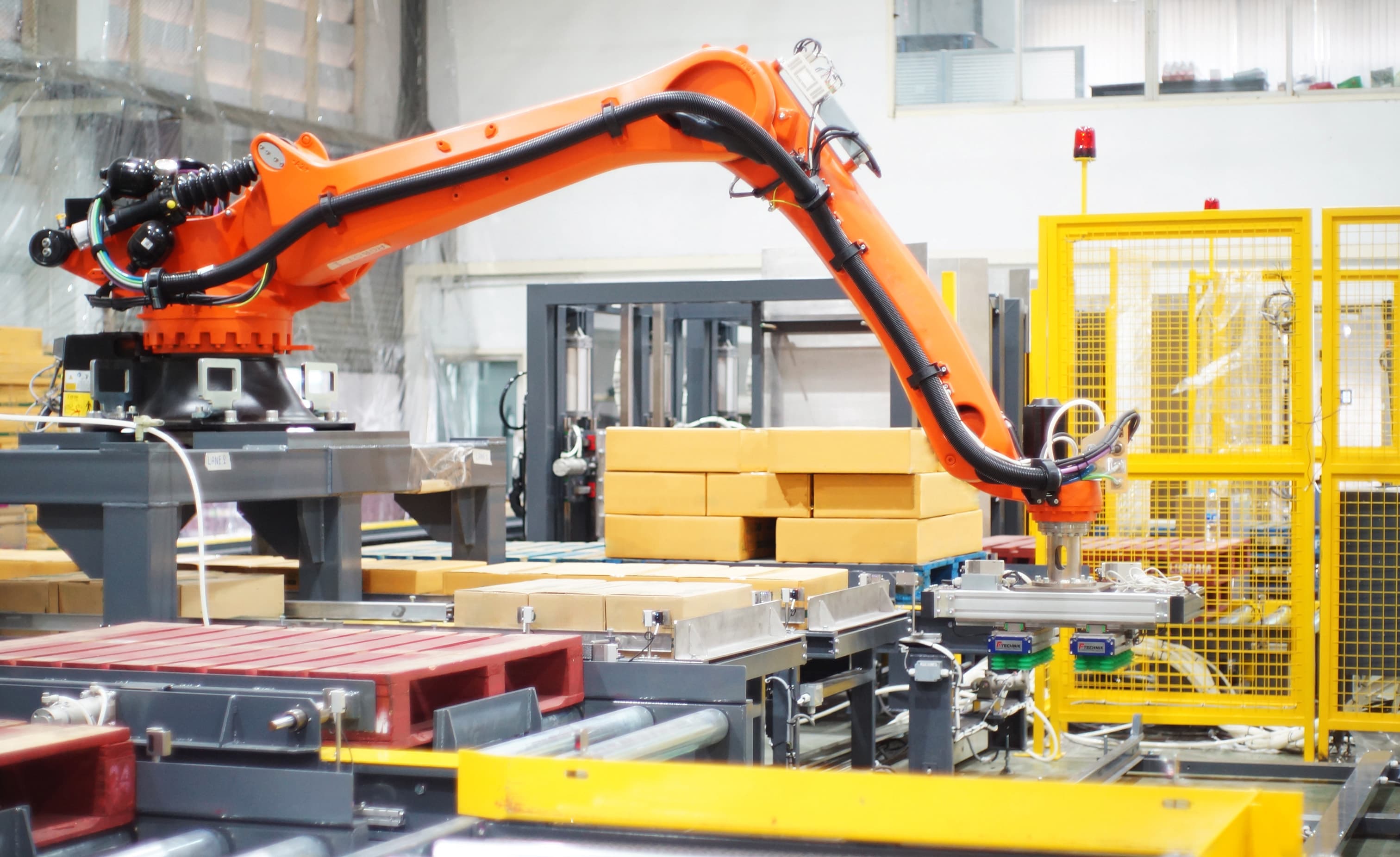 Automatic Palletizing & De-Palletizing